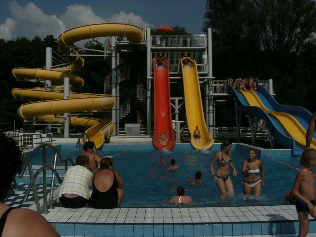 98 Petofi Utca Villa Balatonmagyarod Luaran gambar